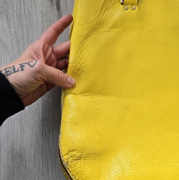 Kate Spade | Maryanne dandelion yellow leather preppy medium shoulder bag purse - Picture 14 of 16
